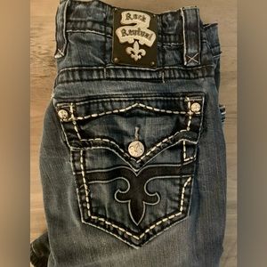 Men’s Rock Revival Gilbert straight leg jeans size 38 x 31